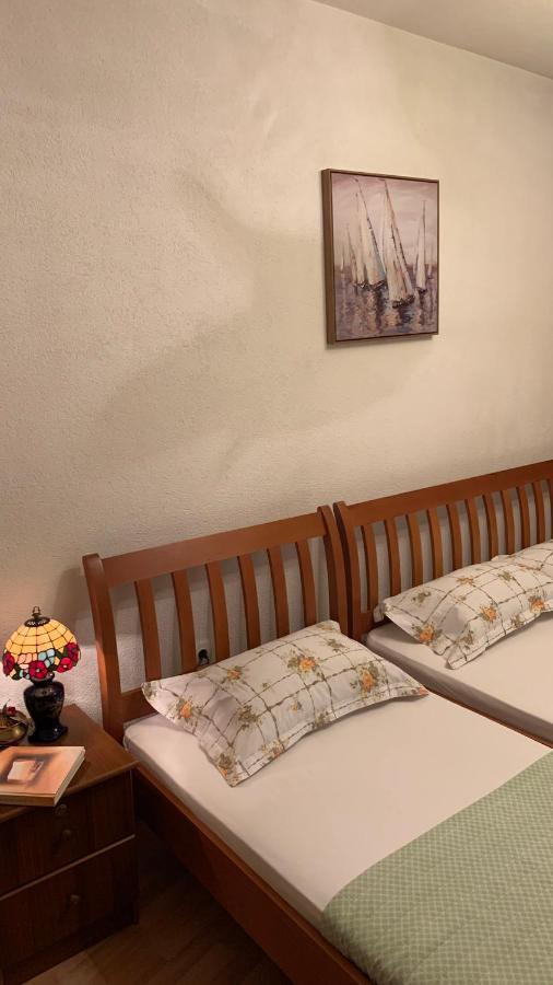Guest House Nuhii ウルツィニ エクステリア 写真