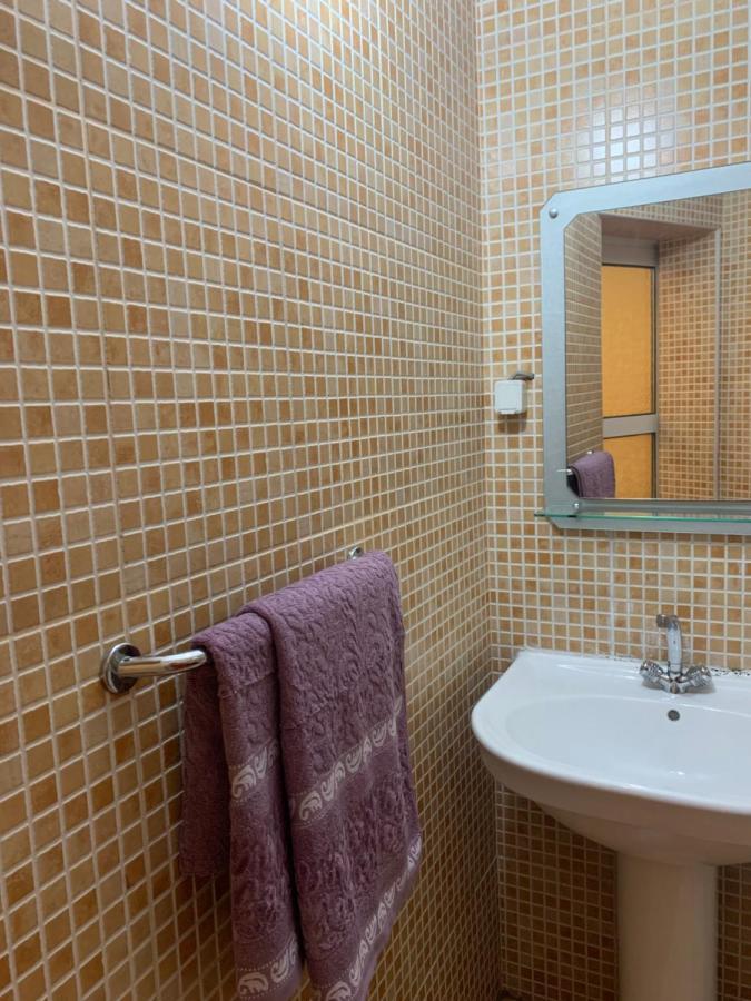 Guest House Nuhii ウルツィニ エクステリア 写真