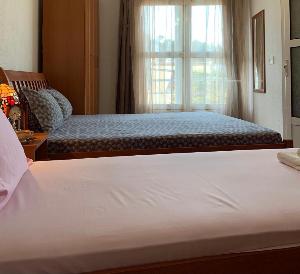 Guest House Nuhii ウルツィニ エクステリア 写真