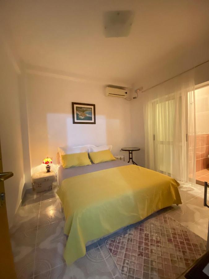 Guest House Nuhii ウルツィニ エクステリア 写真
