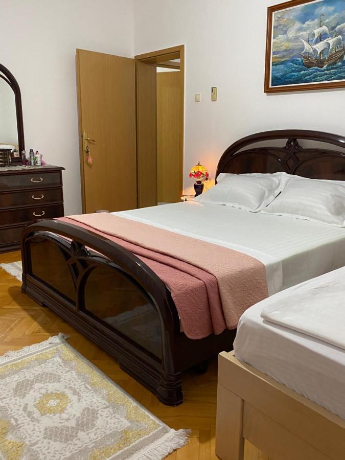 Guest House Nuhii ウルツィニ エクステリア 写真
